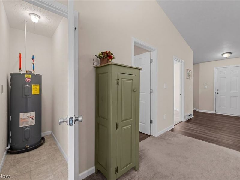 2469 Waterford Pointe Drive, Kent, OH 44240 Photo 30