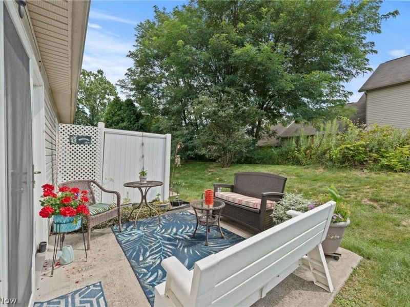 2469 Waterford Pointe Drive, Kent, OH 44240 Photo 31