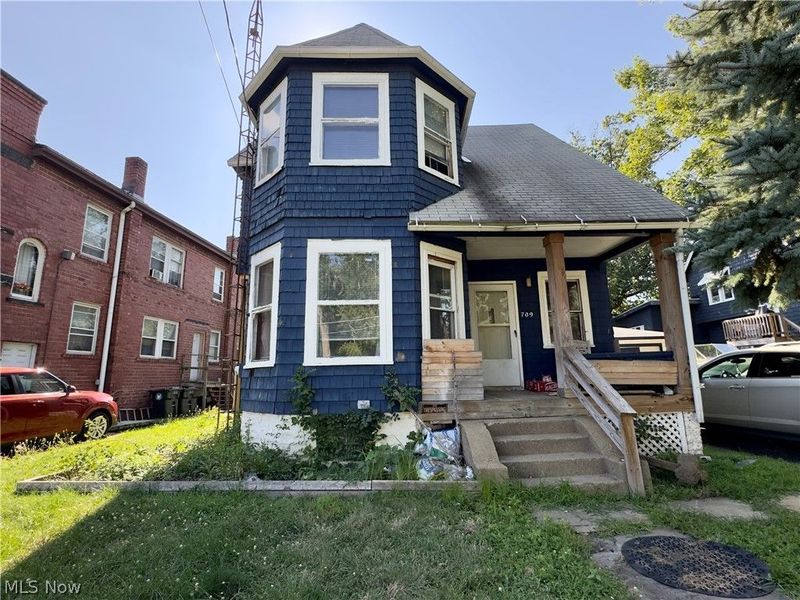 709 Fulton Road NW, Canton, OH 44703 Photo 2