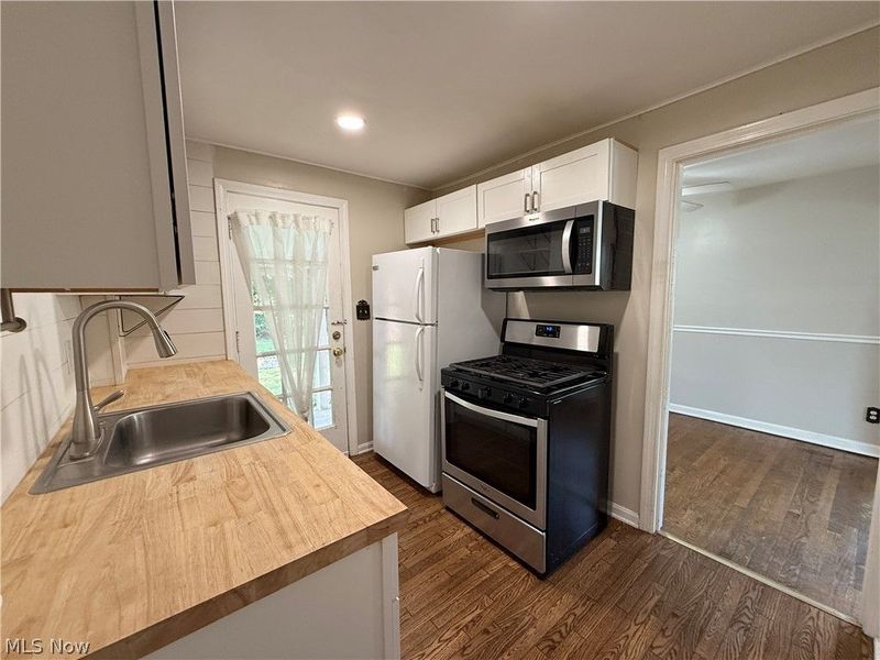 2319 Broad Boulevard, Cuyahoga Falls, OH 44223 Photo 15