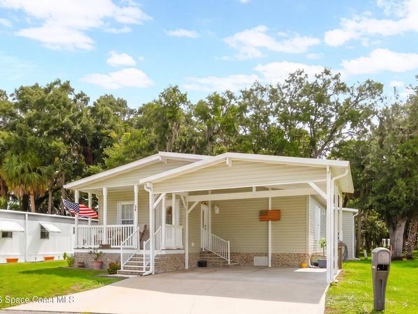 379 Holiday Park Boulevard NE , Palm Bay, FL 32907