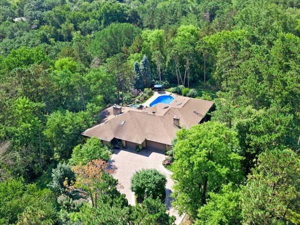 6191 Crackleberry Trail , Woodbury, MN 55129
