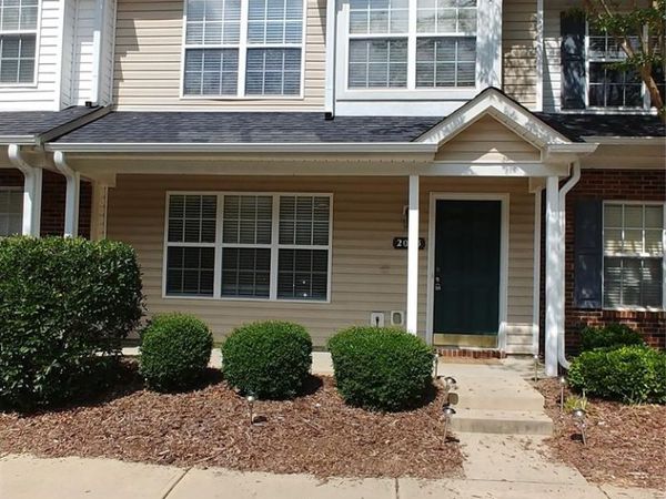 2025 Mcneil Paper Court , Charlotte, NC 28214