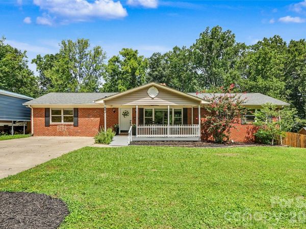 163 Madison Avenue NE, Concord, NC 28025