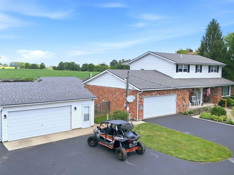 5258 E County Line Road, Springfield, OH 45502 Photo 4