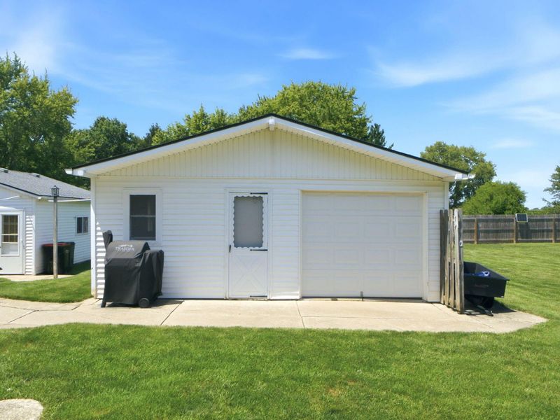 5258 E County Line Road, Springfield, OH 45502 Photo 52