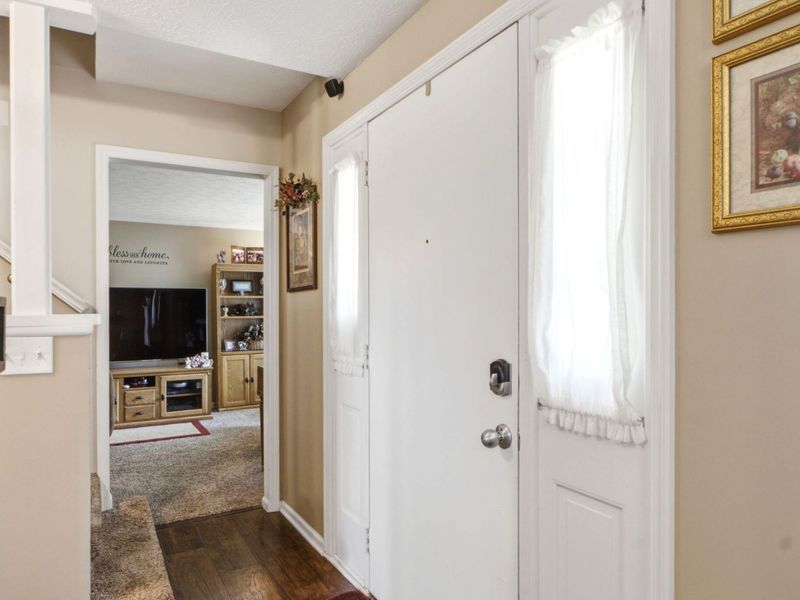 5258 E County Line Road, Springfield, OH 45502 Photo 6