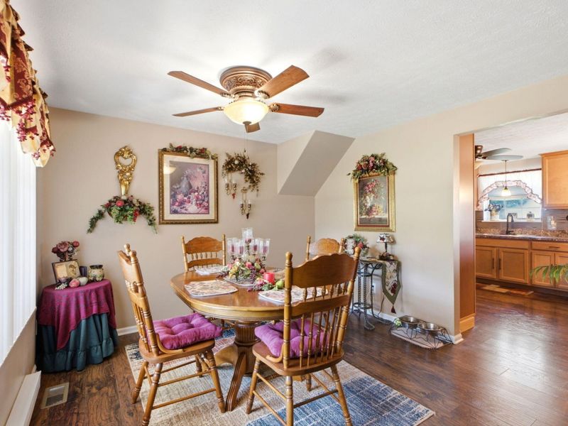 5258 E County Line Road, Springfield, OH 45502 Photo 8