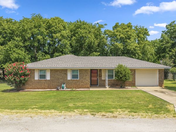 513 Circle Drive , Marietta, OK 73448