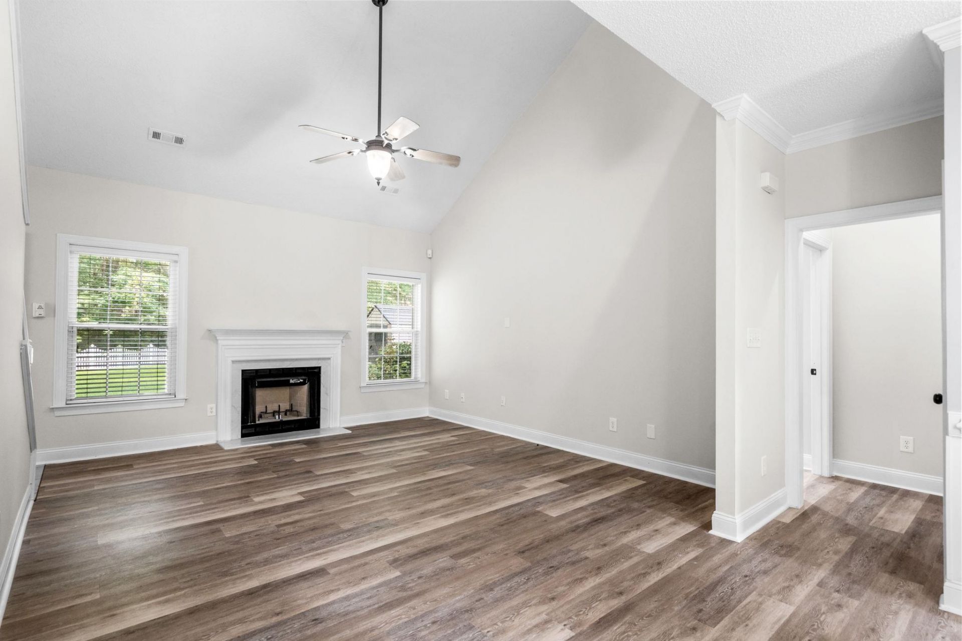 4002 Edenborough Dr. Photo 14