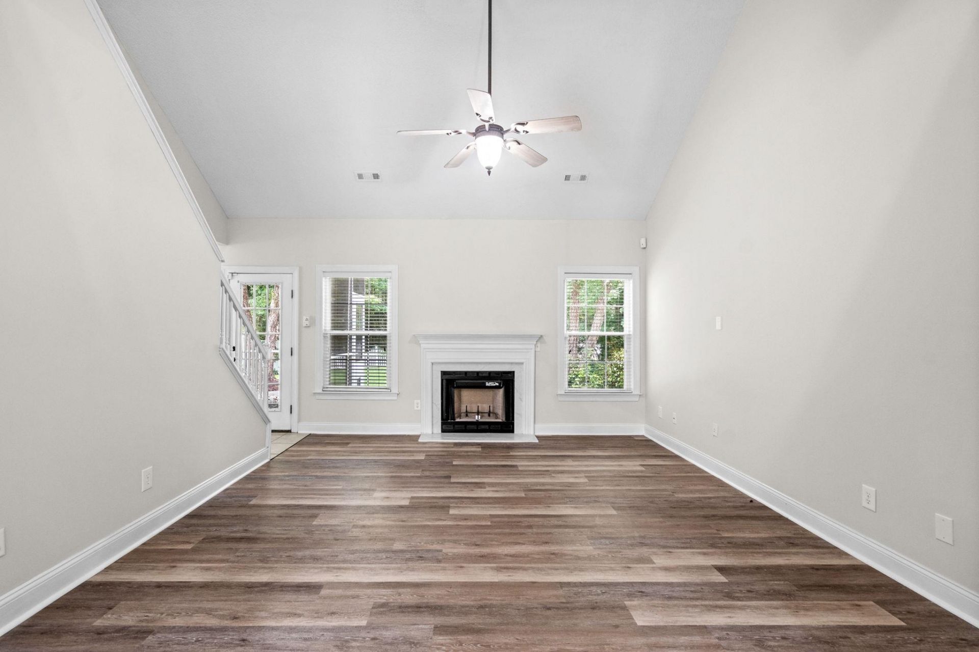 4002 Edenborough Dr. Photo 15