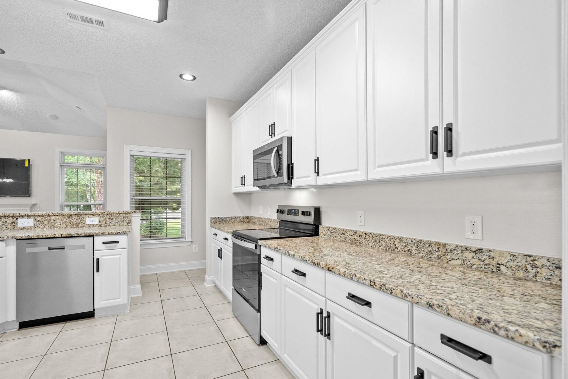 4002 Edenborough Dr. Photo 27