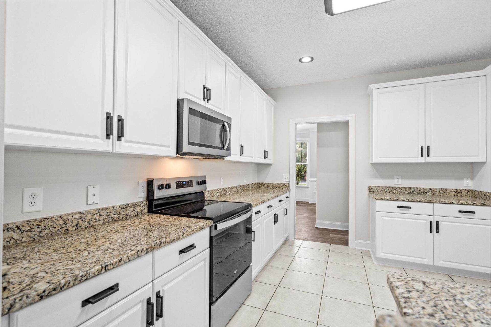 4002 Edenborough Dr. Photo 28