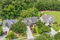 4002 Edenborough Dr. photo 4
