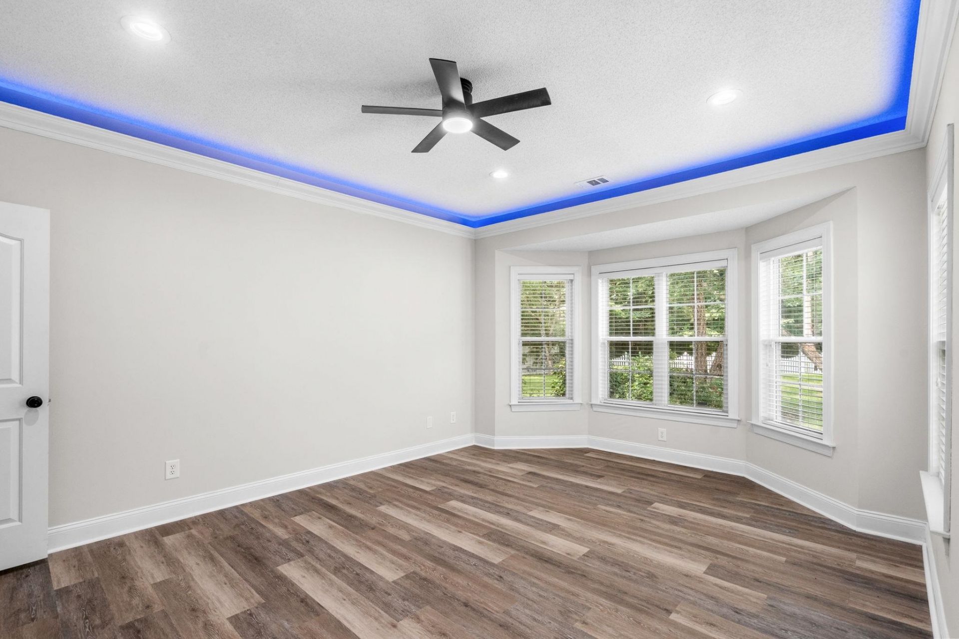 4002 Edenborough Dr. Photo 41
