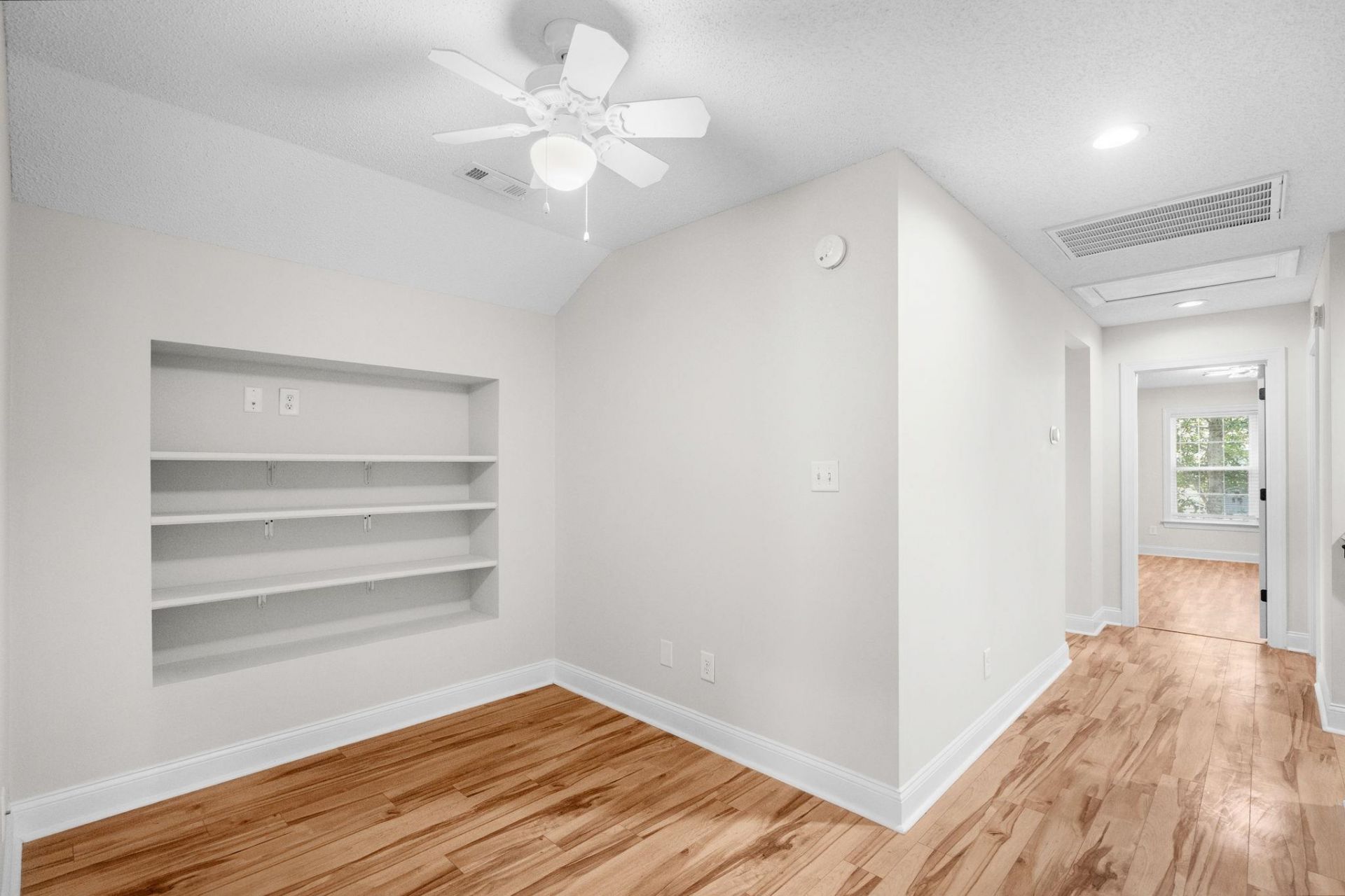 4002 Edenborough Dr. Photo 49