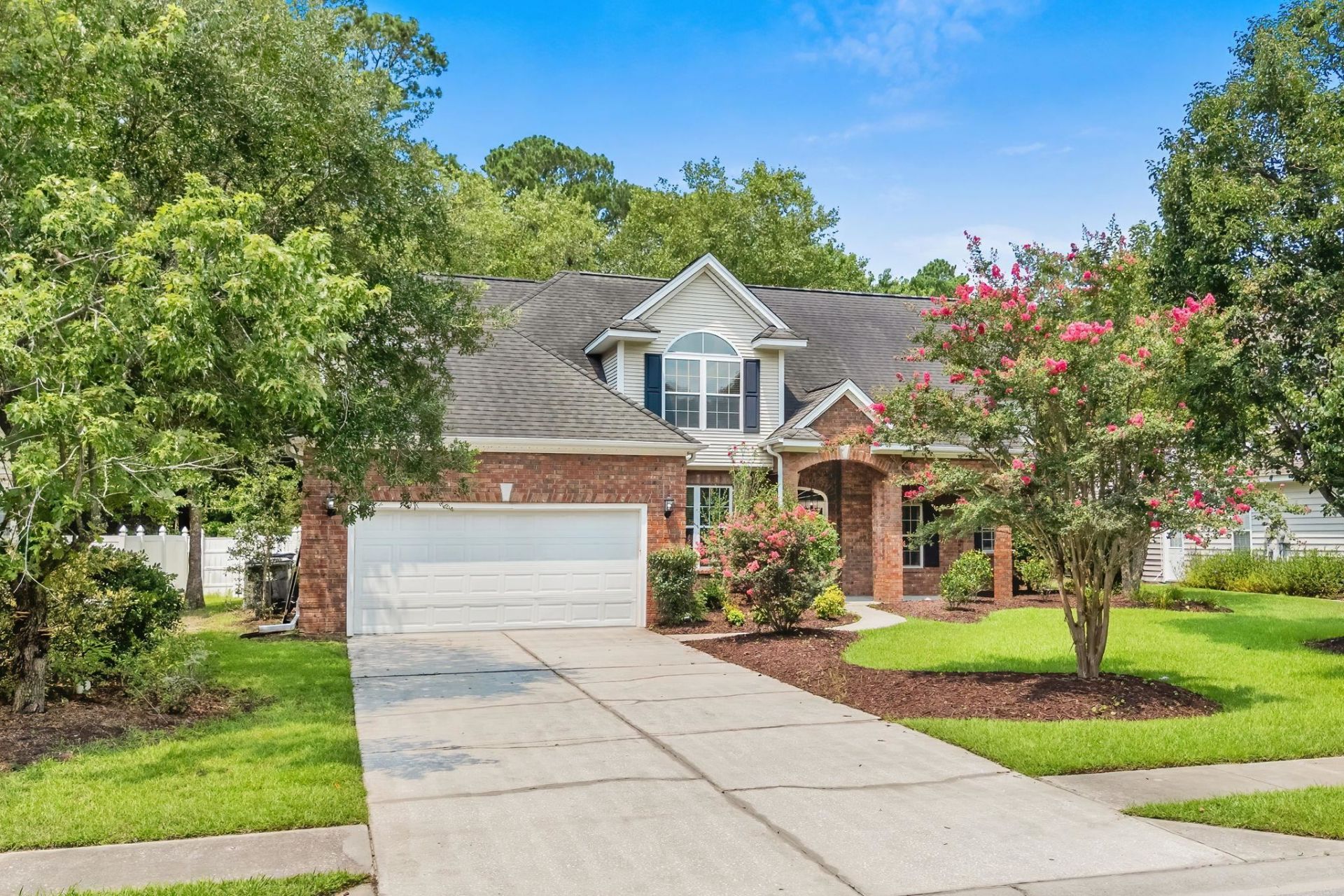 4002 Edenborough Dr. Photo 6