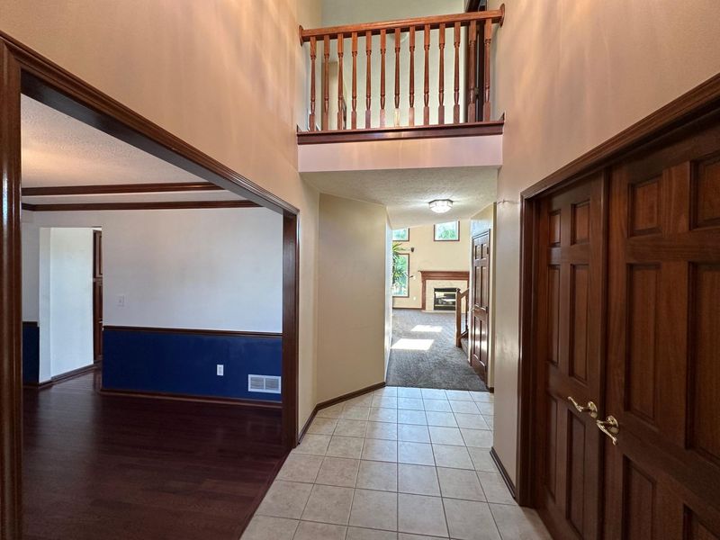 4358 Donald Drive, Hilliard, OH 43026 Photo 2