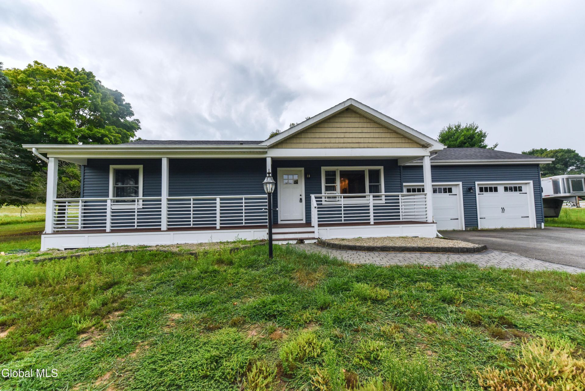 434 Burgoyne Road, Saratoga Springs, NY 12866 Main Photo