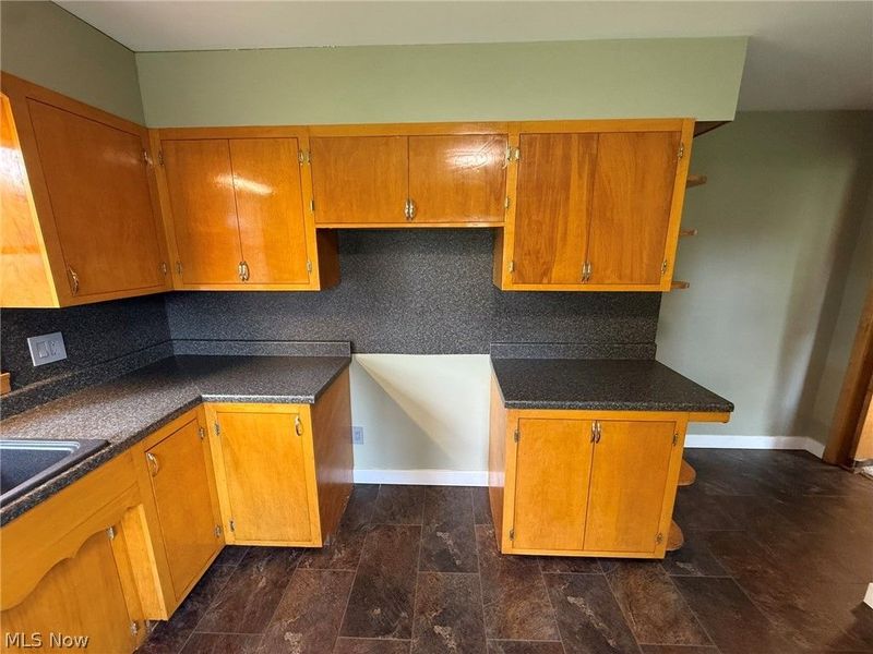 928 S Broadway Street, New Philadelphia, OH 44663 Photo 13