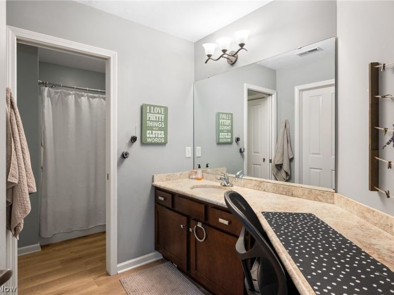 49820 Greystone Drive, Amherst, OH 44001 Photo 25