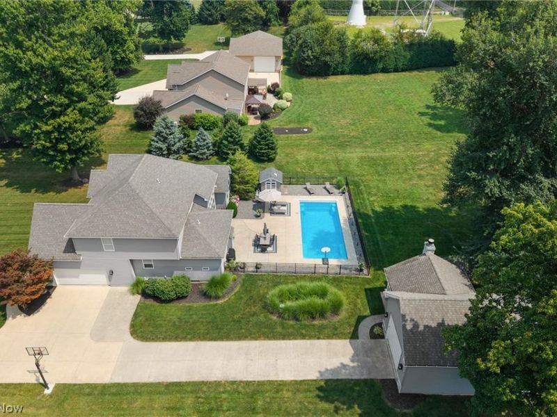 49820 Greystone Drive, Amherst, OH 44001 Photo 42
