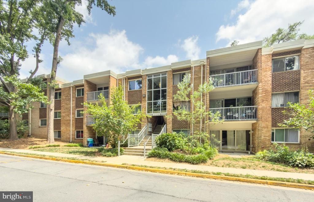 2903 Charing Cross Road , Unit 7, Falls Church, VA 22042 Main Photo