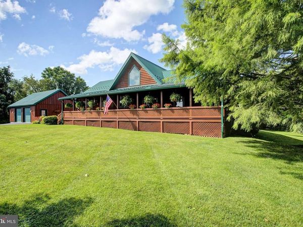 906 PINE STUMP ROAD , CHAMBERSBURG, PA 17202