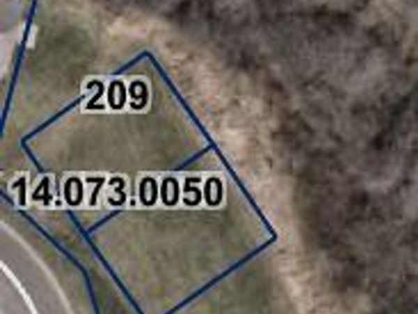 209 Appaloosa Court , Braham, MN 55006