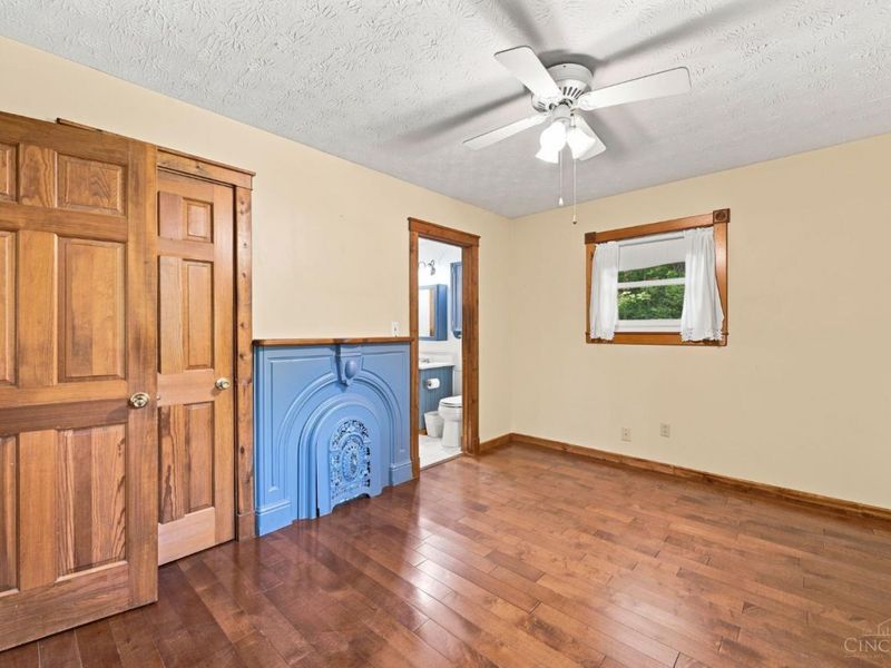 6583 Schweitzerhoff Road, Cincinnati, OH 45247 Photo 12