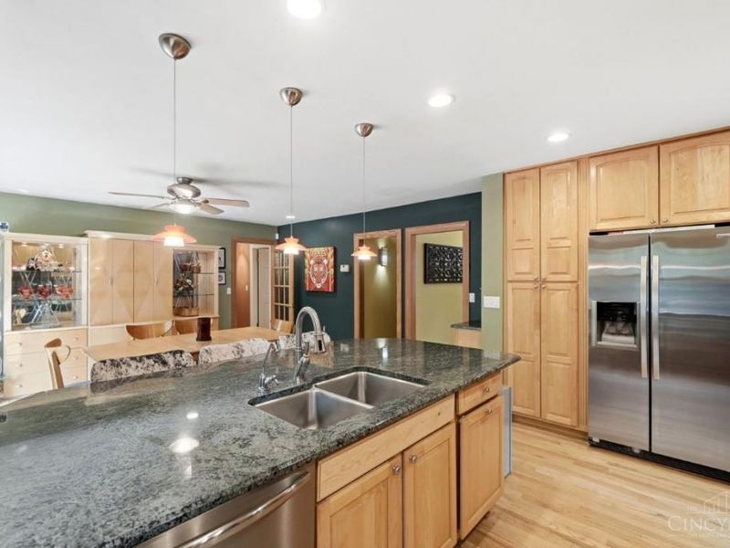 4733 Elizabeth Place, Blue Ash, OH 45242 Photo 18