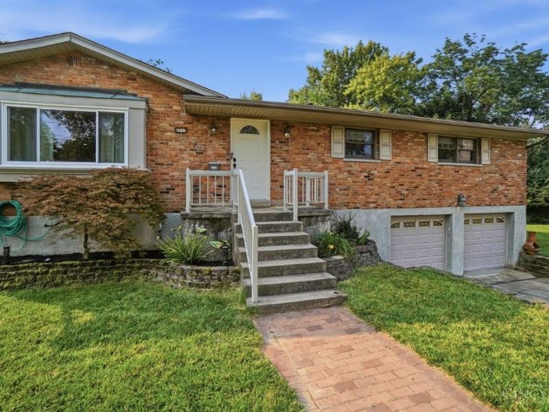 4733 Elizabeth Place, Blue Ash, OH 45242 Photo 5