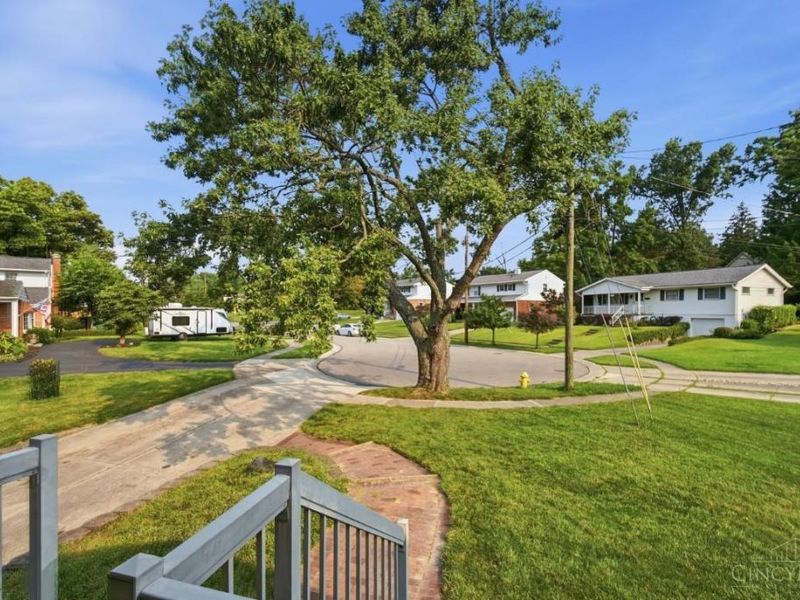 4733 Elizabeth Place, Blue Ash, OH 45242 Photo 6