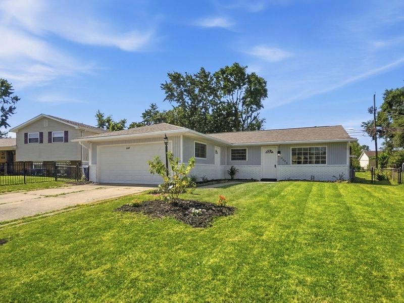 3389 Dillward Drive , Columbus, OH 43219 Photo 4