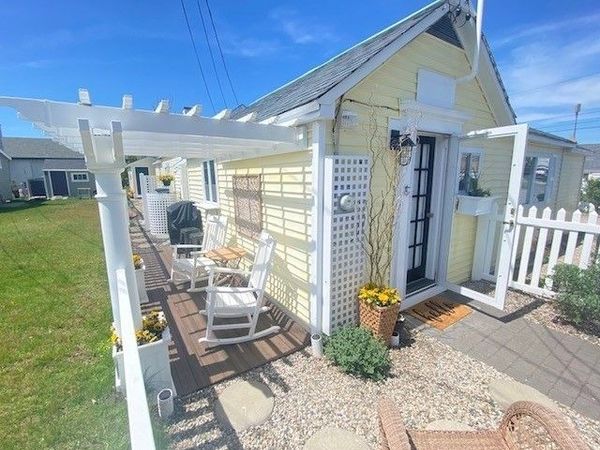 6 78th Street, Unit A, Newburyport, MA 01950
