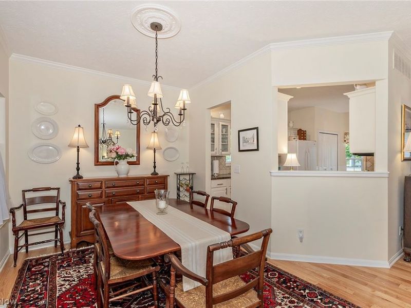 383 Woodside Drive, Northfield, OH 44067 Photo 10
