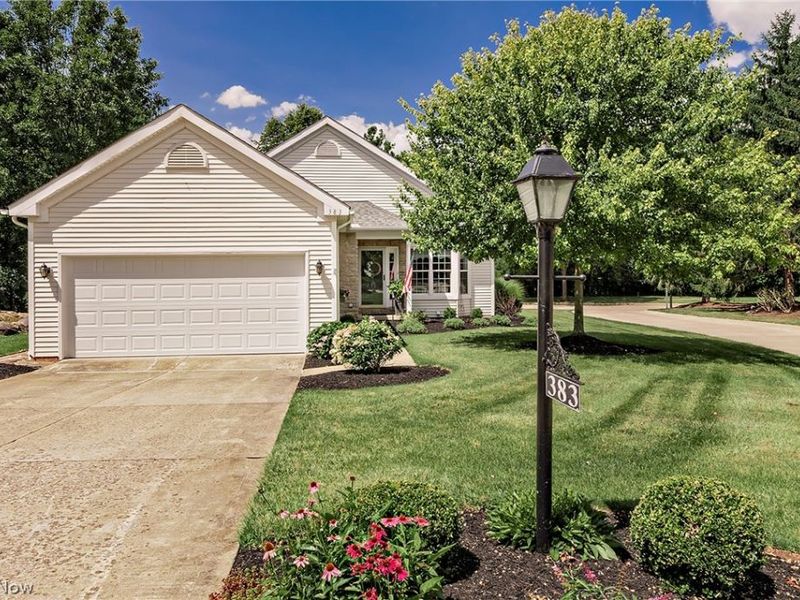383 Woodside Drive, Northfield, OH 44067 Photo 3