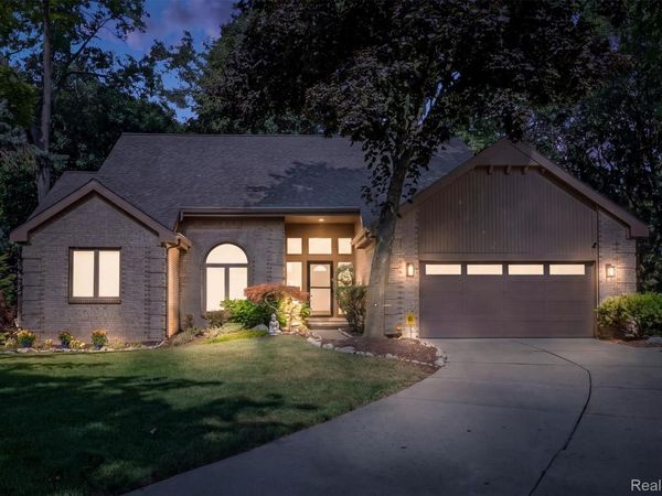 3206 Park Forest Drive, West Bloomfield Township, Mi 48324