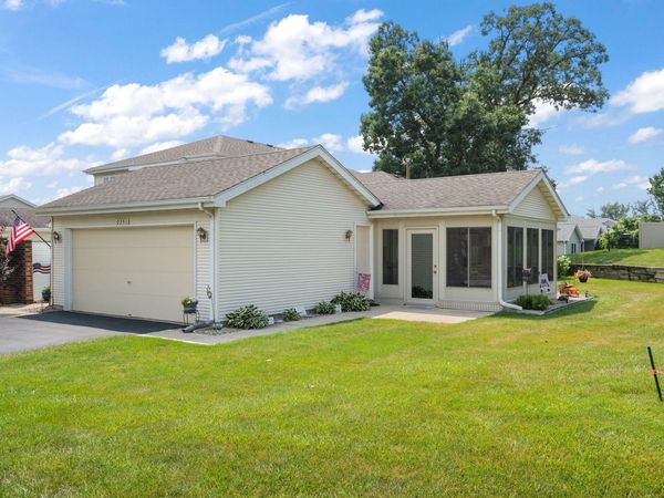 2251 Deerpath Drive W , Schererville, IN 46375