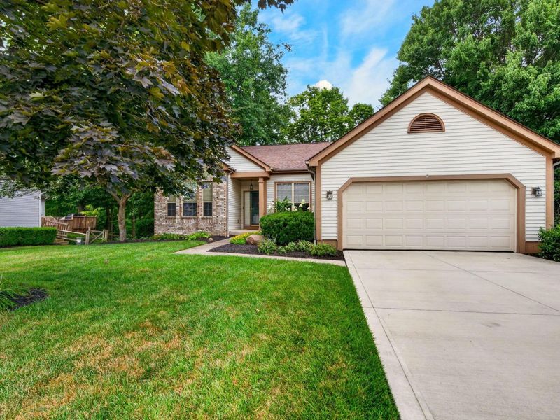 8502 Landseer Drive , Reynoldsburg, OH 43068 Photo 4