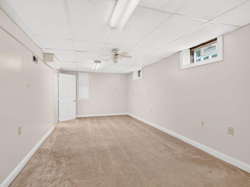 8502 Landseer Drive , Reynoldsburg, OH 43068 Photo 41