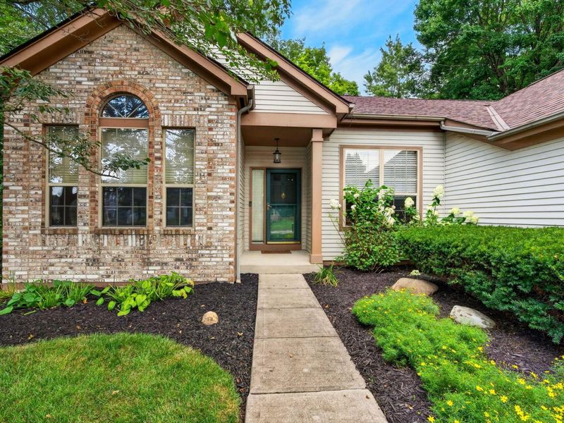 8502 Landseer Drive , Reynoldsburg, OH 43068 Photo 7