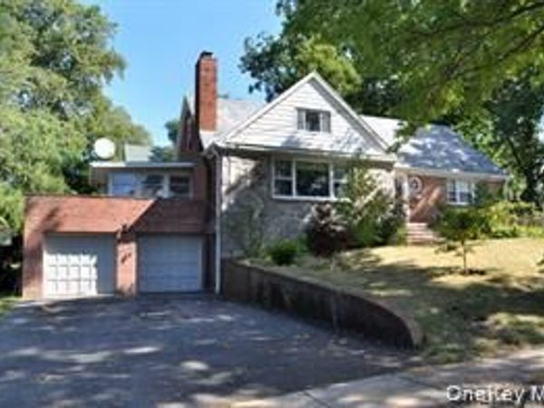 622 James Street, Pelham, NY 10803