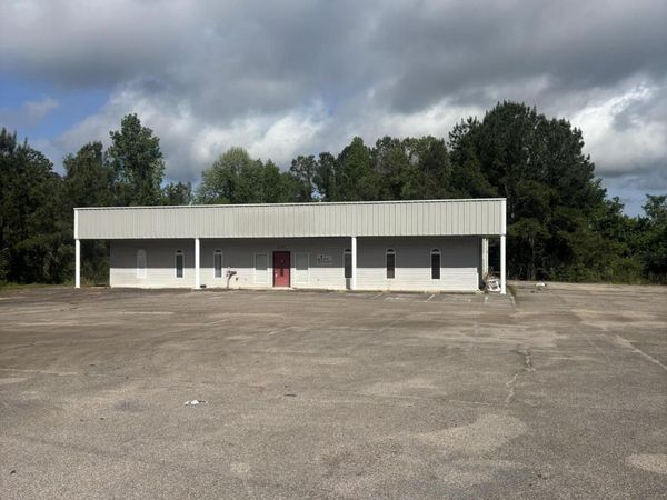 5700 N Hills Street, Meridian, MS 39307
