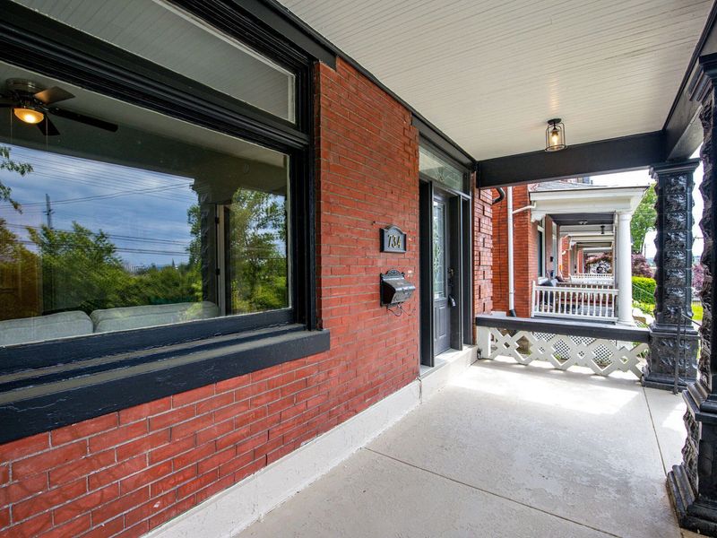 734 E 10th Street, Newport, KY 41071 Photo 1