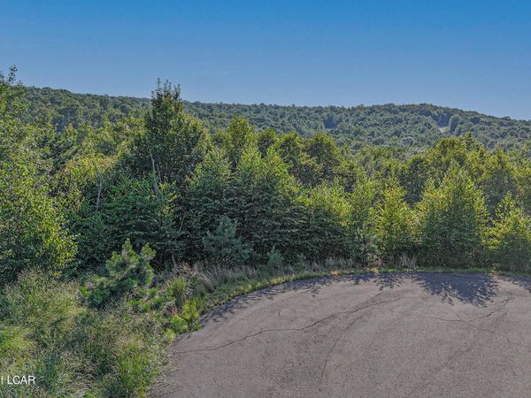 010MVII050 Big Mountain Lane, Hazle Twp, PA 18202