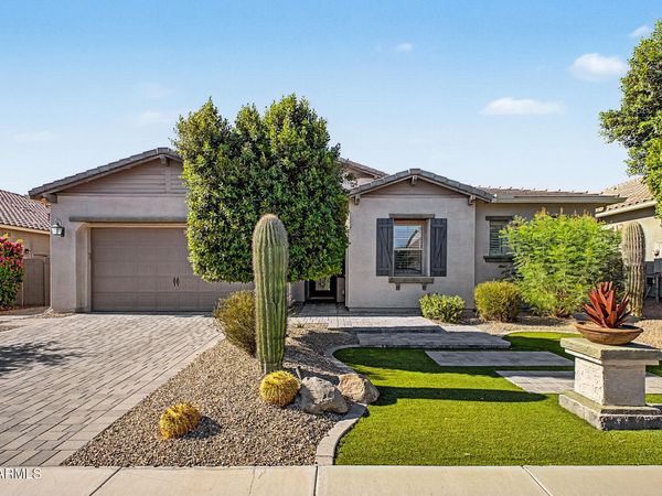 1132 E HOLLAND PARK Drive, Gilbert, AZ 85297