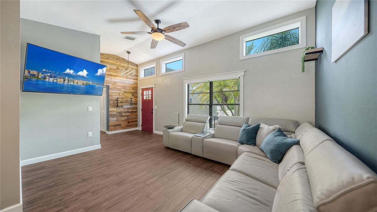 1551 Georgetowne Lane, Sarasota, FL 34232 Photo