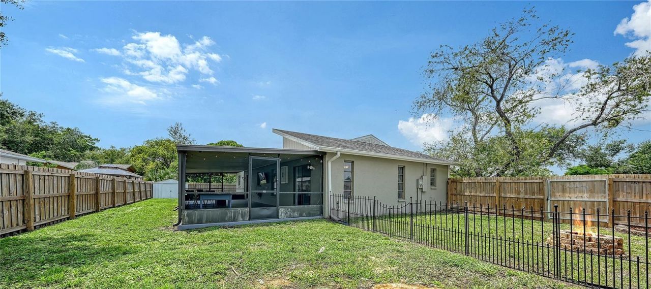 1551 Georgetowne Lane, Sarasota, FL 34232 Photo