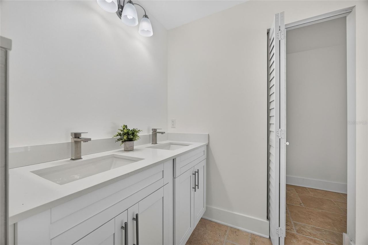 6049 Perthshire Lane, Fort Myers, FL 33908 Photo